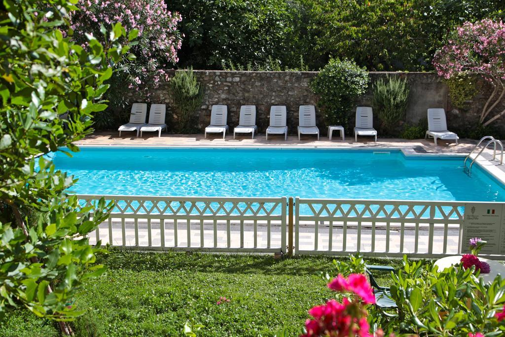 Hotel San Filis ซานเฟลีเช เดล เบนาโก ภายนอก รูปภาพ