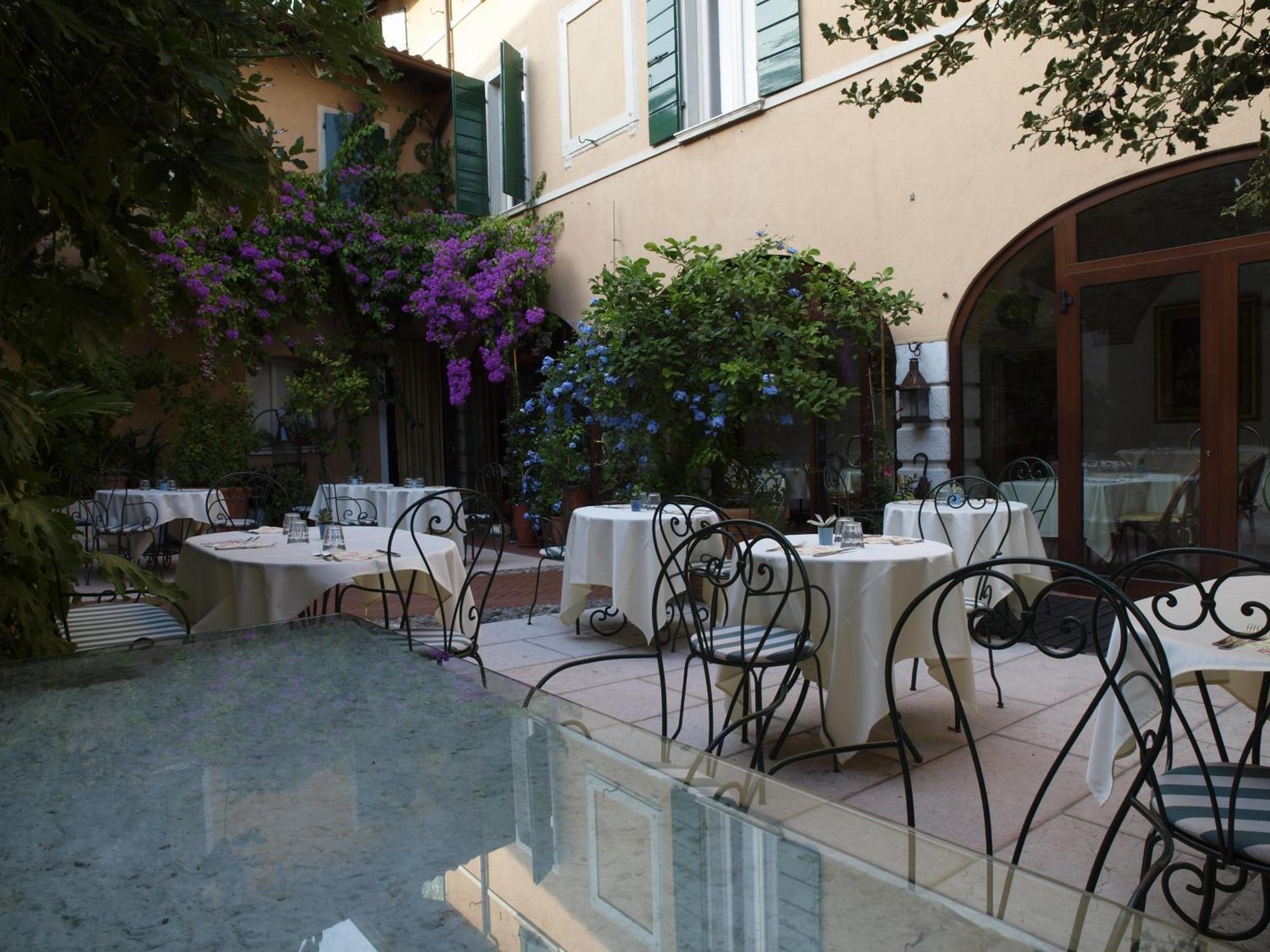 Hotel San Filis ซานเฟลีเช เดล เบนาโก ภายนอก รูปภาพ